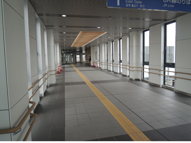 西金沢駅3