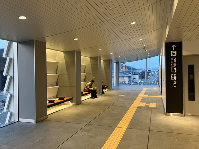 英賀保駅